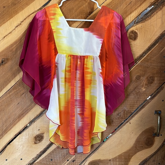 XOXO Blouse - Picture 2 of 2